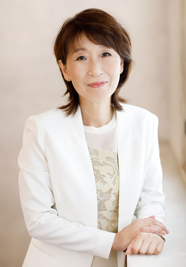 株式会社アントワープブライダル代表 杉山幸恵